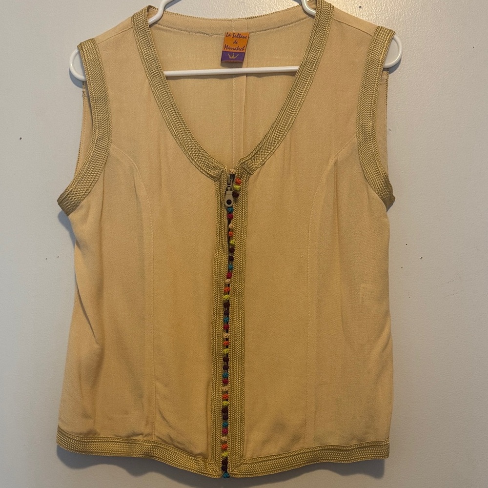 La Sultane de Marrakech Beige Tank Top with Multicolor Trim
